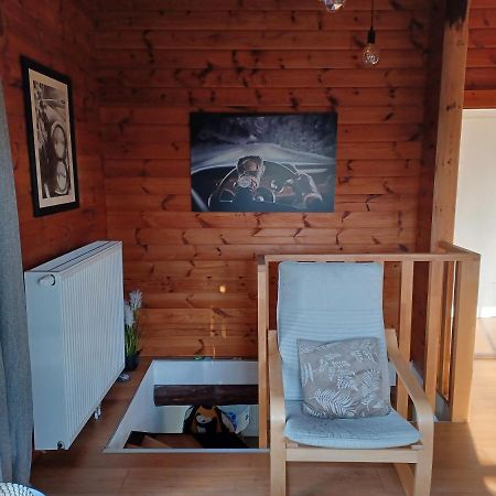 Le Numero 12 - Chalet A Francorchamps Малмеди Екстериор снимка